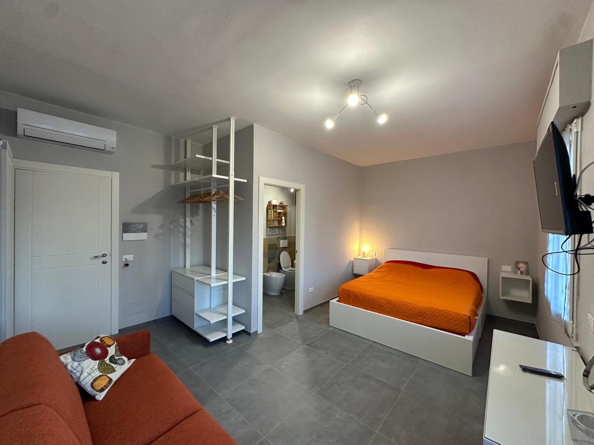 Bcube - Santa Bona Bed & Breakfast Pisa Phòng bức ảnh